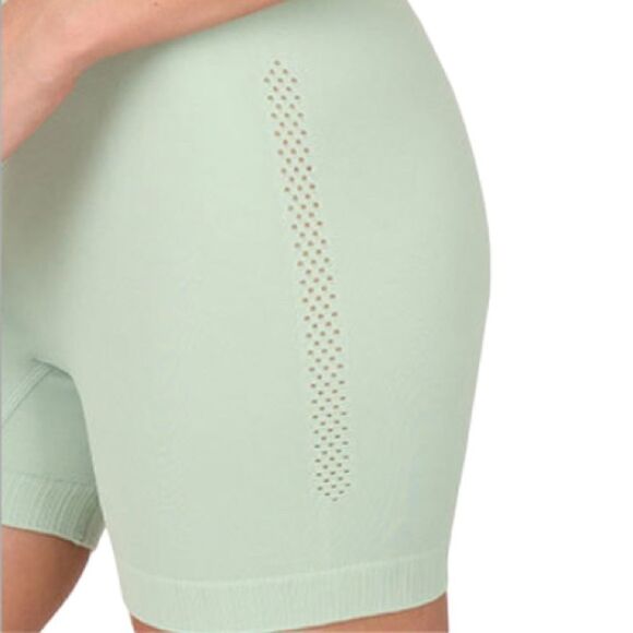 NWT Sports Romper light green - Picture 4 of 6